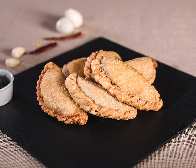 EMPANADAS COCIDAS DE ELOTE Y QUESO. (ORDEN DE 6)